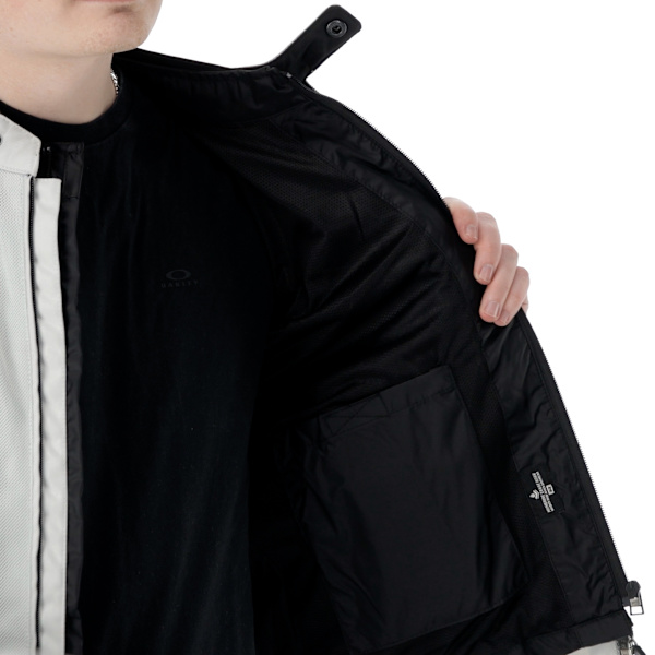 2338397_Jacket_Richa_Auyan Waterproof Textile Jacket/2338397_02.jpg